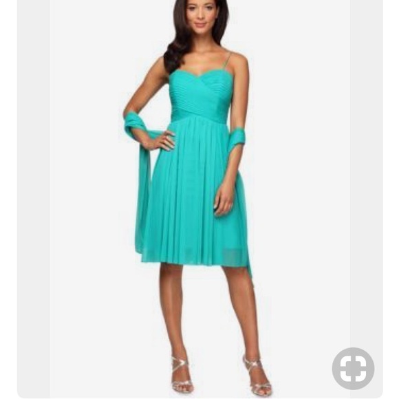 Alex Evenings Dresses & Skirts - Alex Evenings Spaghetti Strap Fit &Flare Dress B-6
